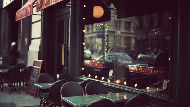 top_40_cinemagraphs_meet_me_at_the_bar