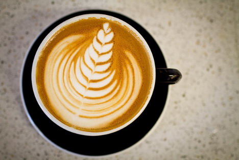 latte_art_tulip_50_beautiful_and_delicious_latte_art